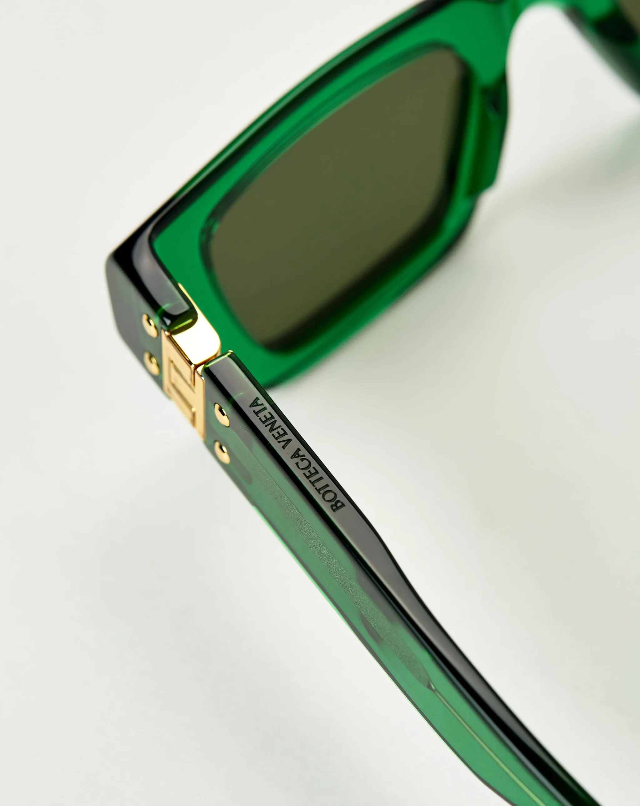 Hinge Square Sunglasses