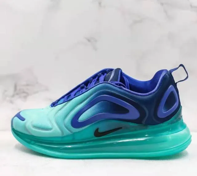 NIKE MAX720 React AO2924-400