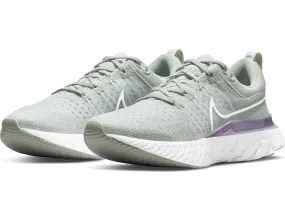 Nike Women's React Infinity Run Flyknit 2