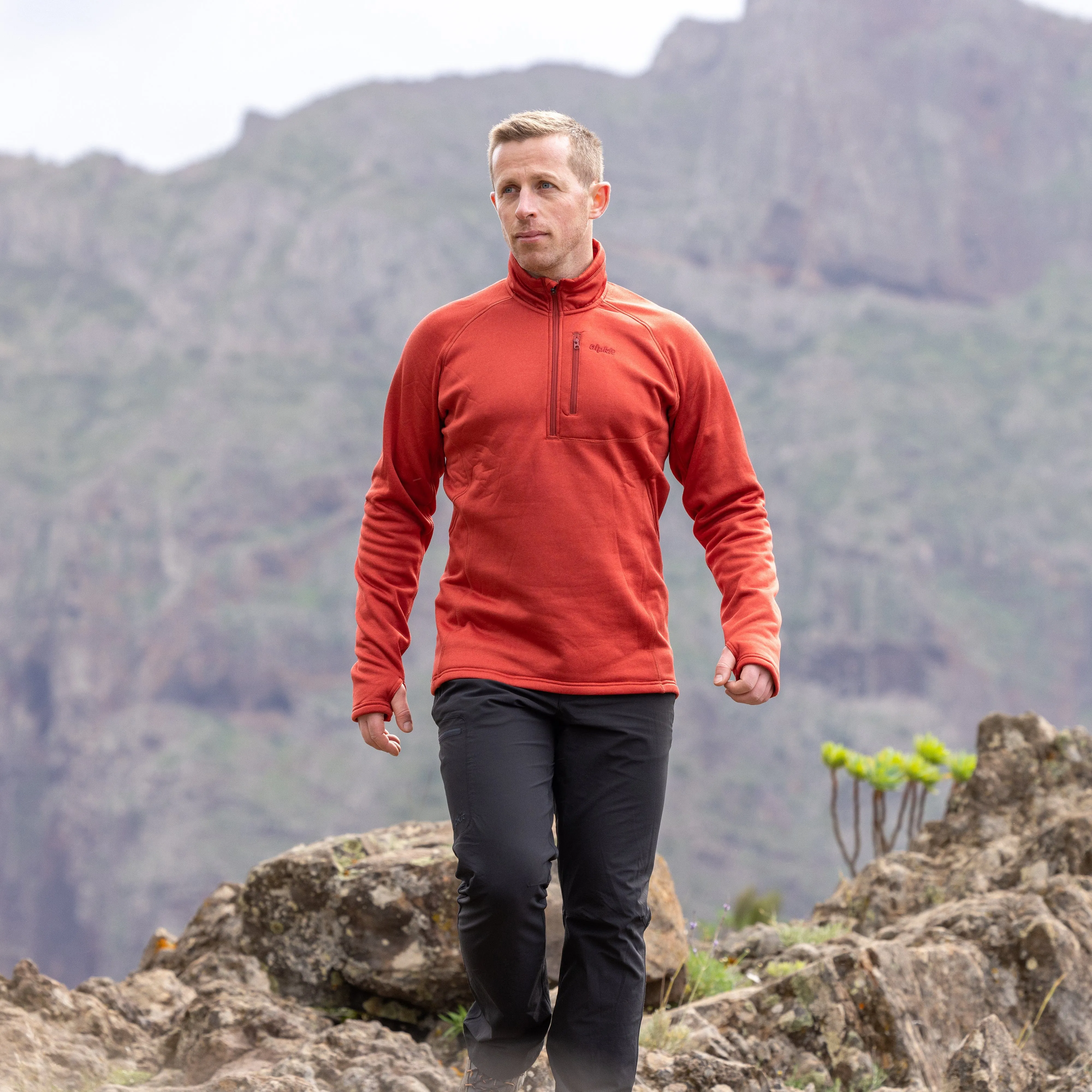 Yakutian Half-zip fleece midlayer